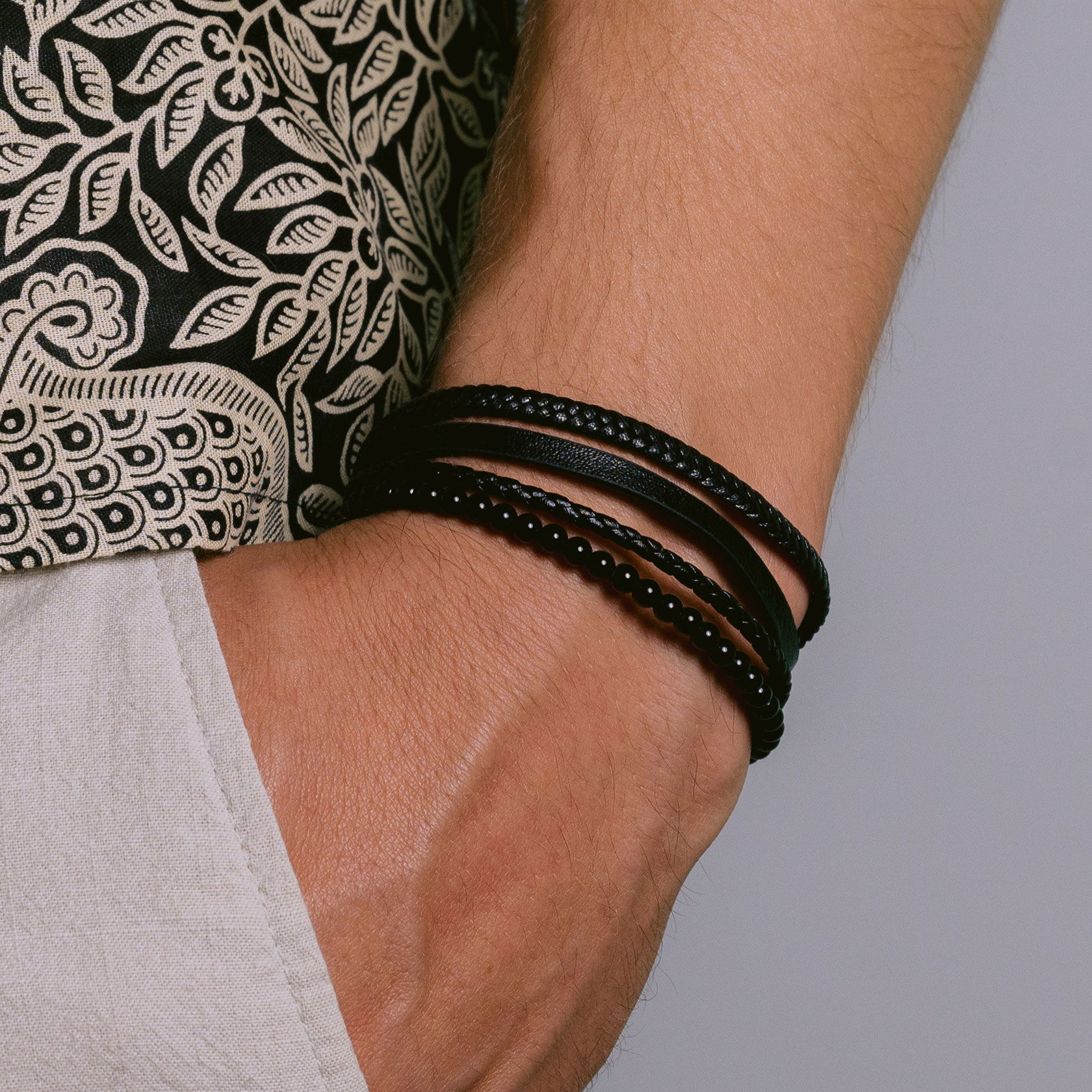 Lederarmband mit Onyx